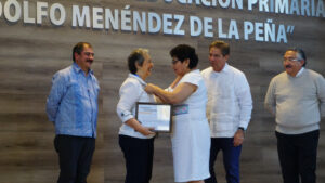 Reconocimiento a Gladys María Cervantes Alpizar